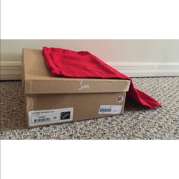 💥SOLD💥CHRISTIAN LOUBOUTIN Black lady peep heels - Picture 7 of 7